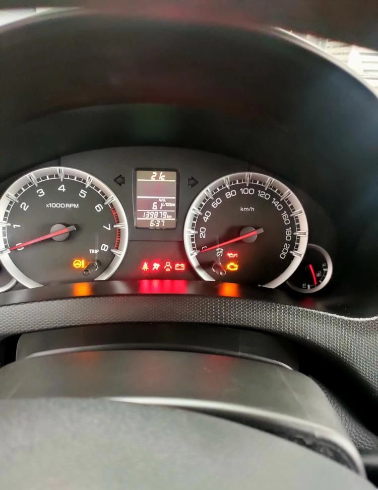 Suzuki Swift cena 28500 przebieg: 139000, rok produkcji 2015 z Kostrzyn małe 56
